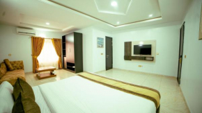 Executive Luxury Room - Sleeps 2 - Pool - Gym